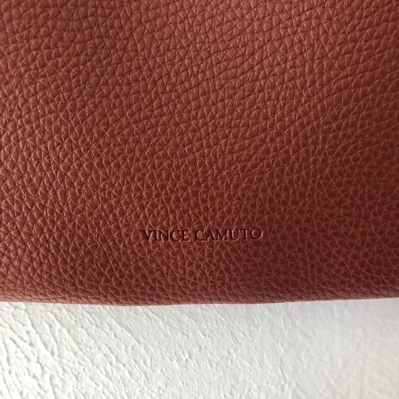 NWOT Vince Camuto vegan leather luck tote - Picture 7 of 8